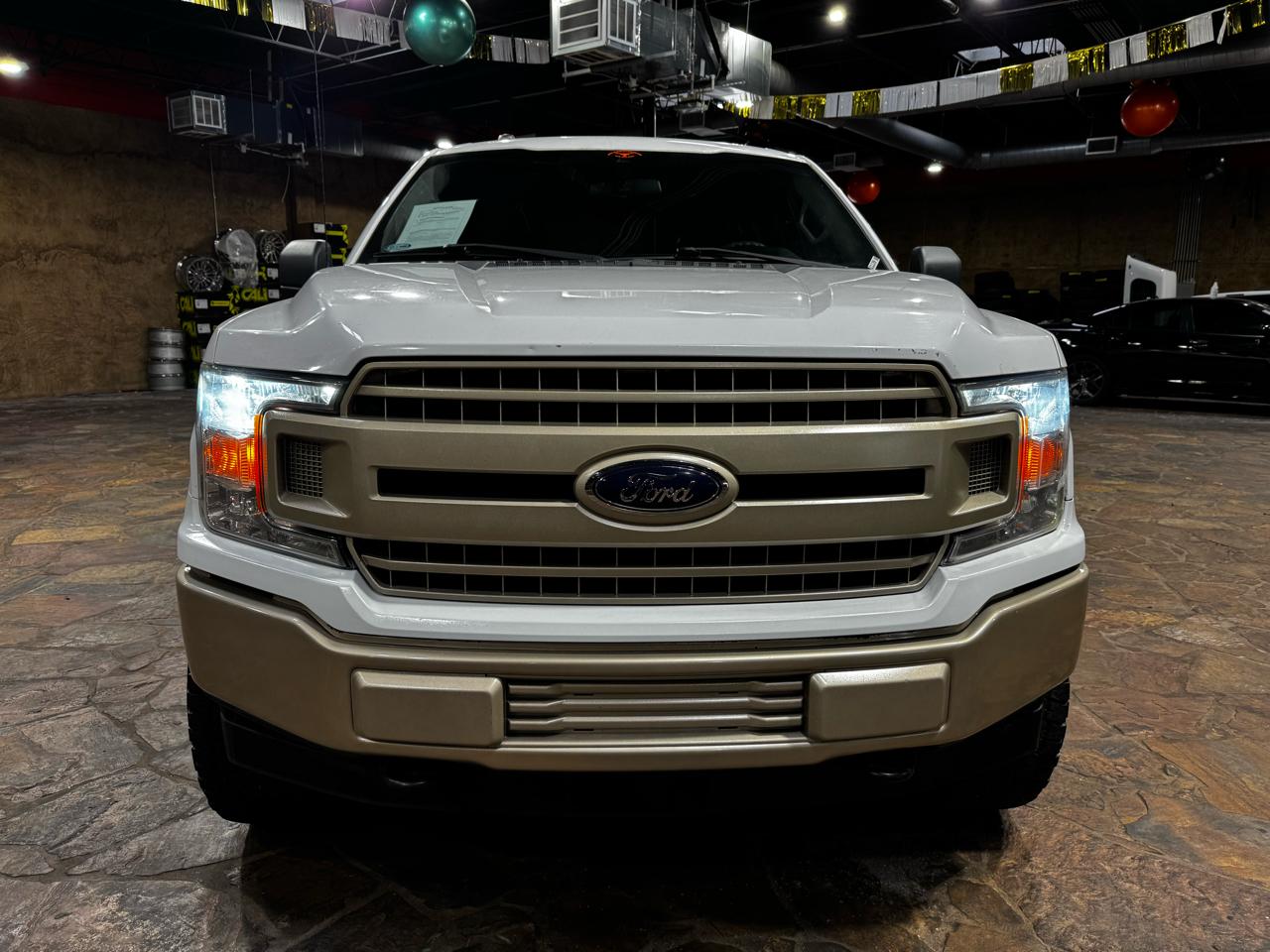 Ford F-150 2WD SuperCrew 145" XL 2019