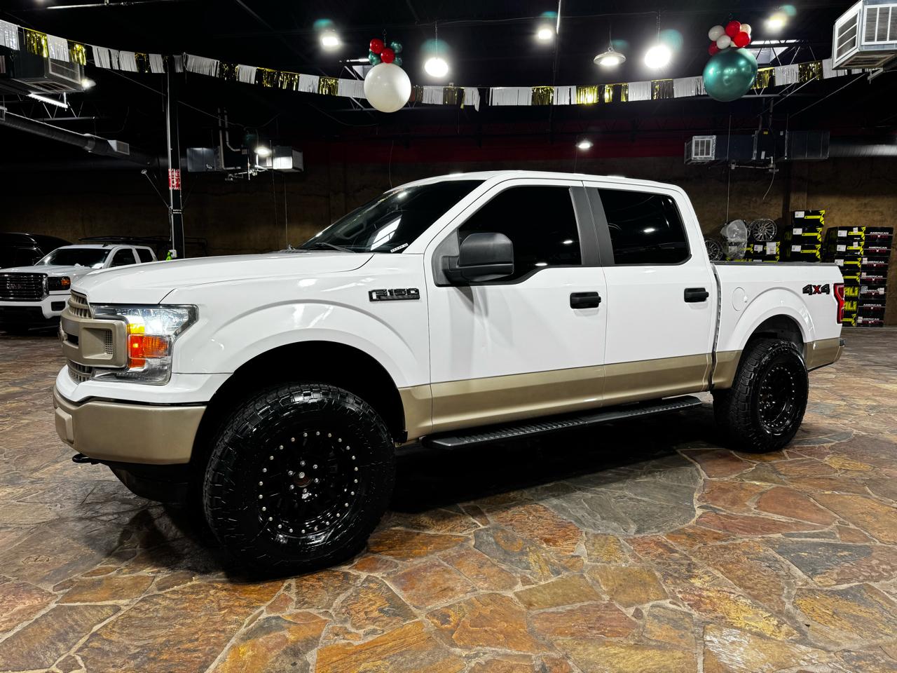 Ford F-150 2WD SuperCrew 145" XL 2019