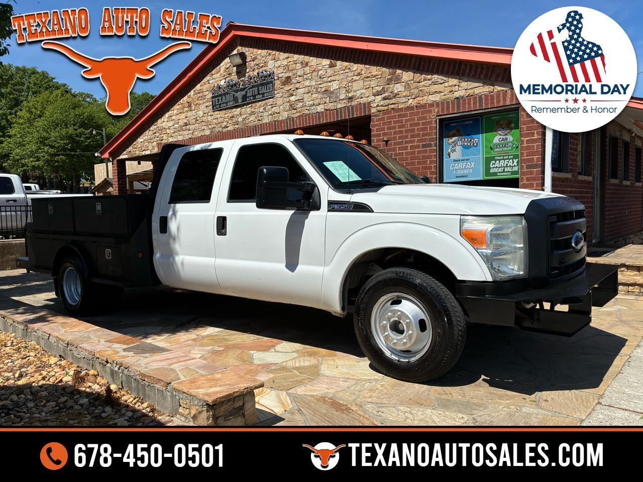 2015 Ford Super Duty F-350 DRW 2WD Crew Cab 176" WB 60" CA Lariat