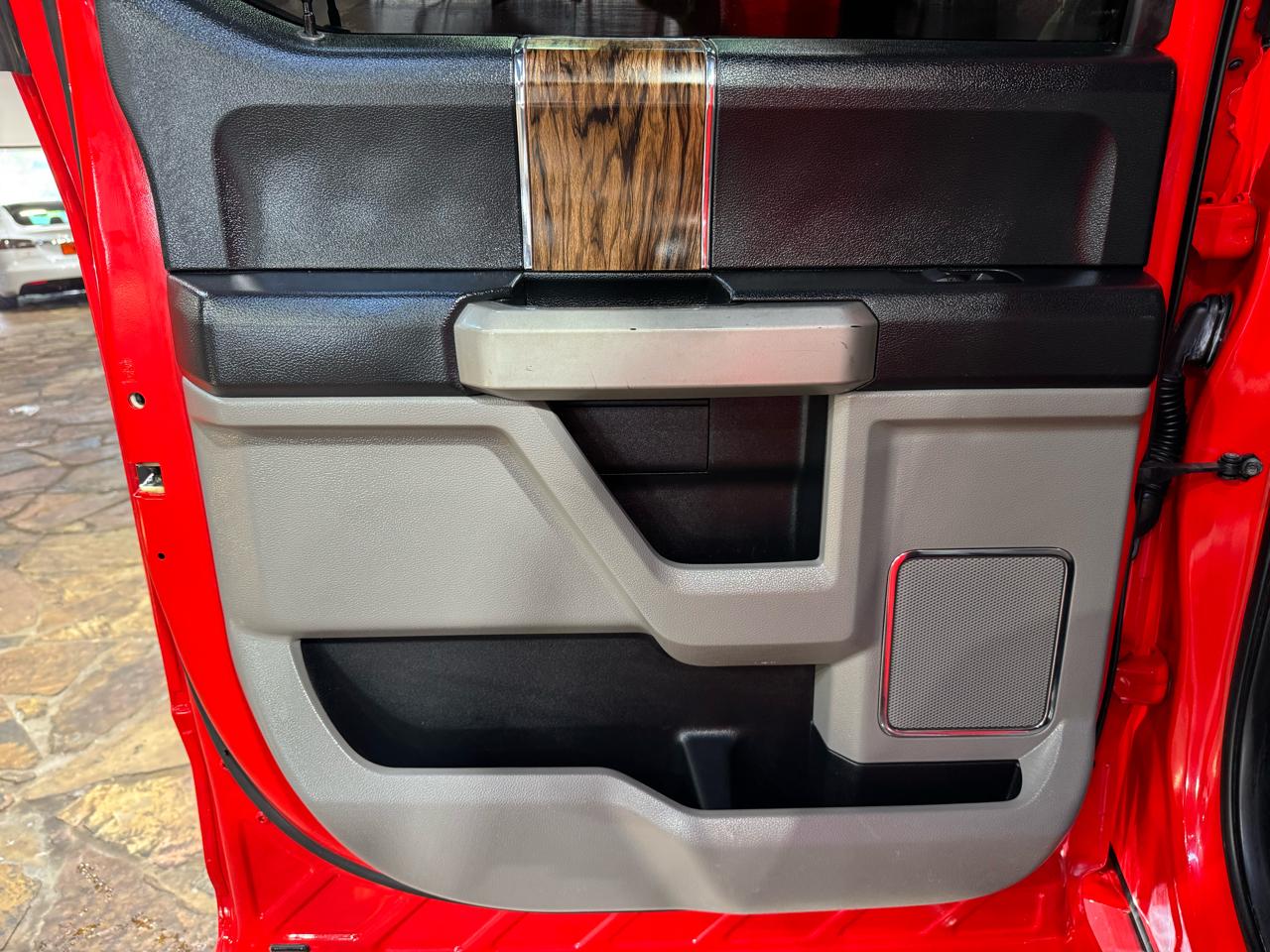 Ford F-150 Lariat SuperCrew 5.5-ft. Bed 4WD 2018