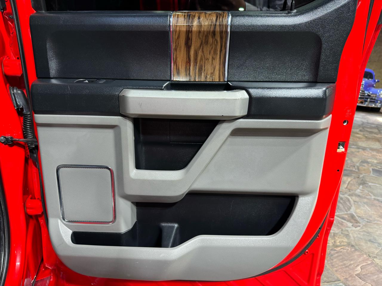 Ford F-150 Lariat SuperCrew 5.5-ft. Bed 4WD 2018