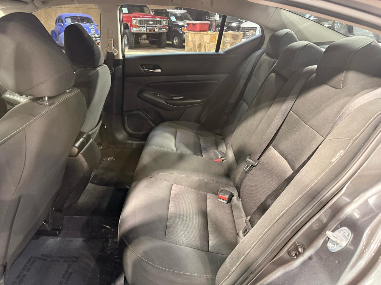 Nissan Altima 2.5 SV Sedan 2022