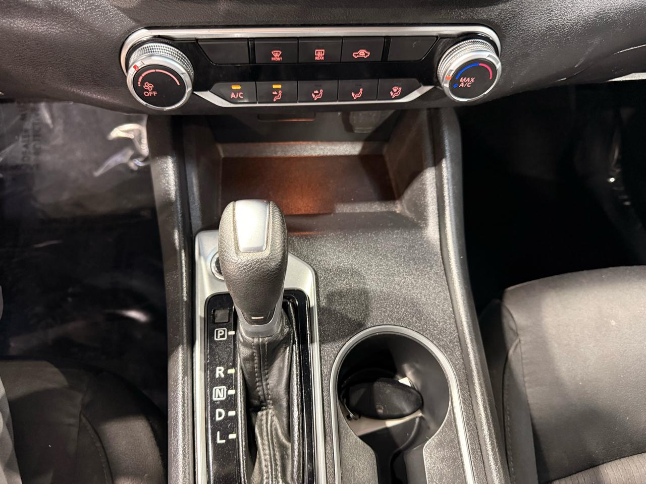 Nissan Altima 2.5 SV Sedan 2022