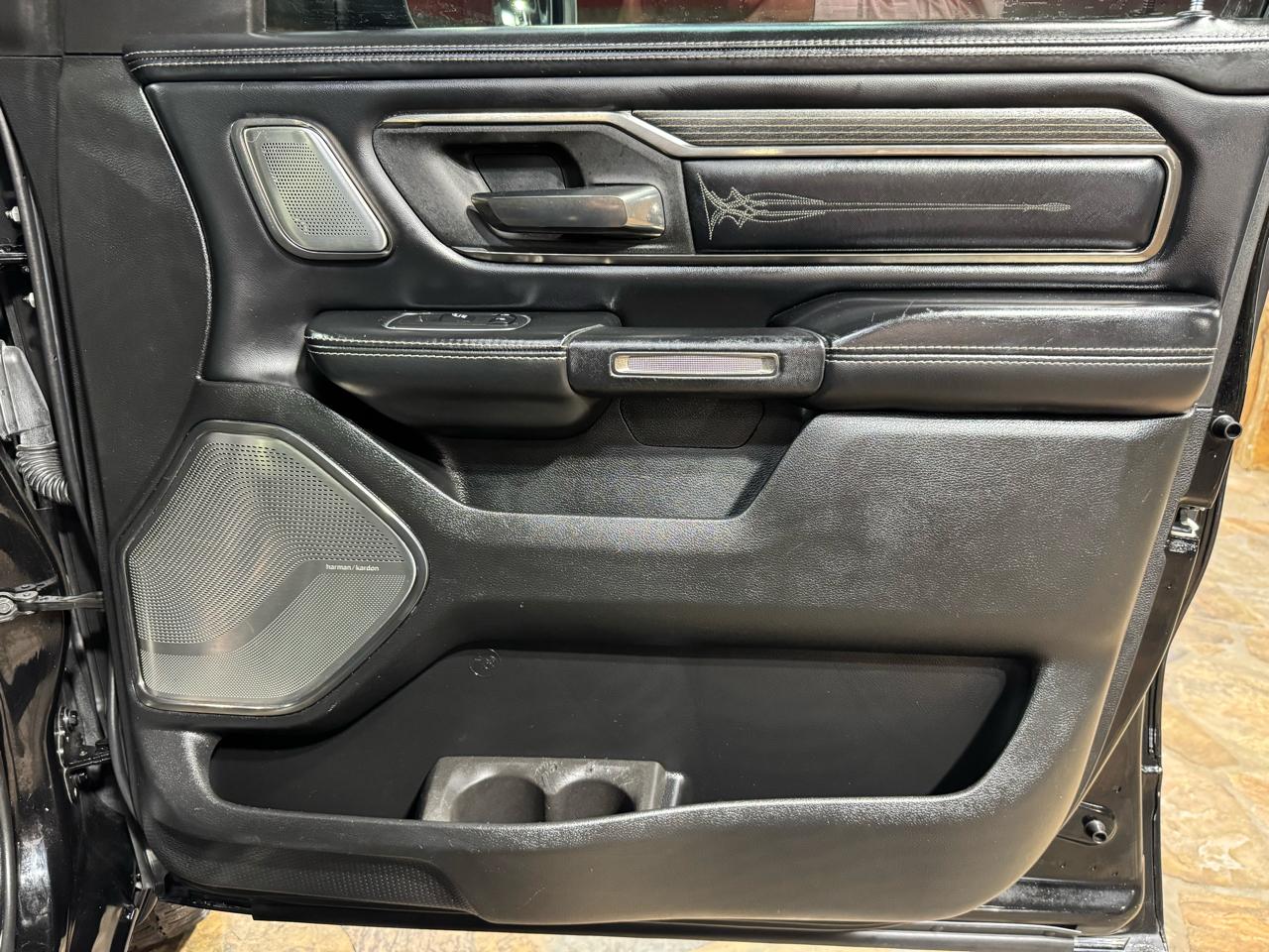 RAM 1500 Limited 4x2 Crew Cab 5'7" Box 2021