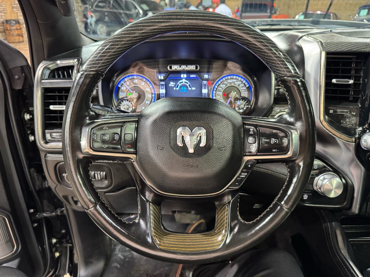 RAM 1500 Limited 4x2 Crew Cab 5'7" Box 2021