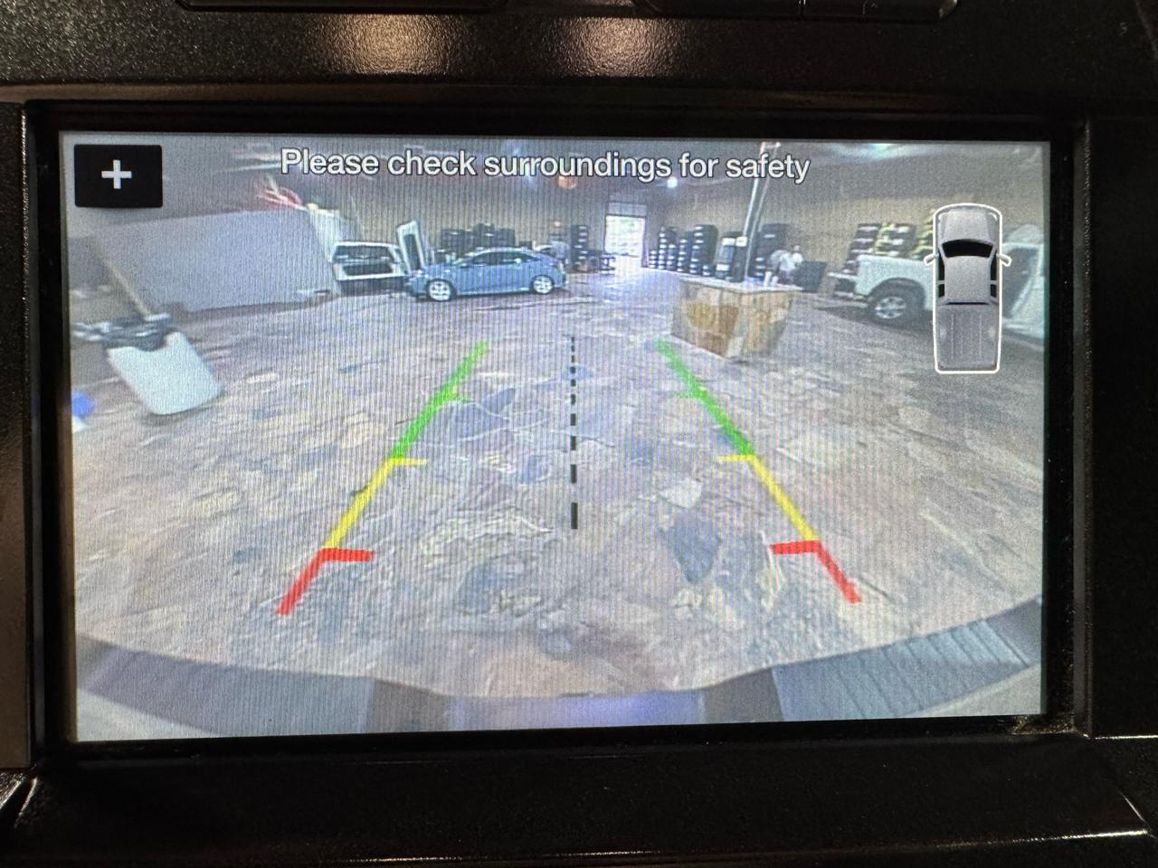 Ford Super Duty F-250 SRW XLT 4WD Crew Cab 8' Box 2017