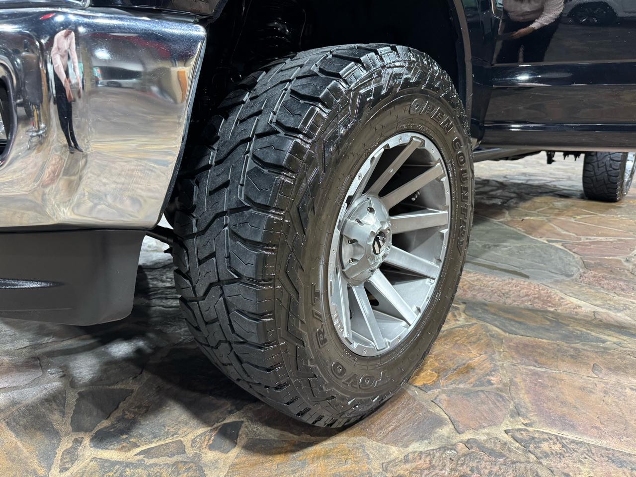 Ford Super Duty F-250 SRW XLT 4WD Crew Cab 8' Box 2017