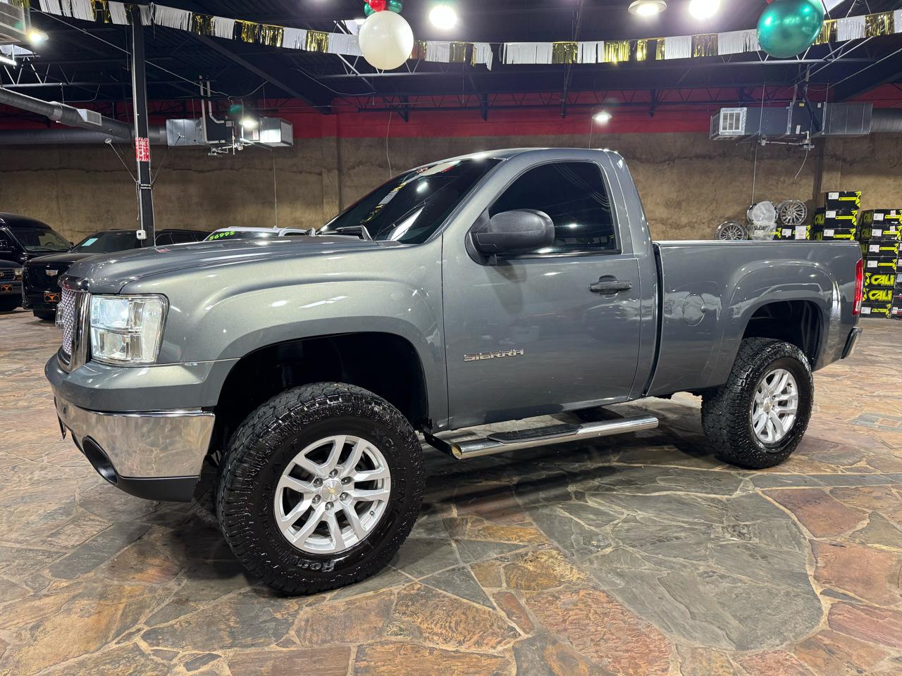 GMC Sierra 1500 2WD Reg Cab 119.0" Work Truck 2011