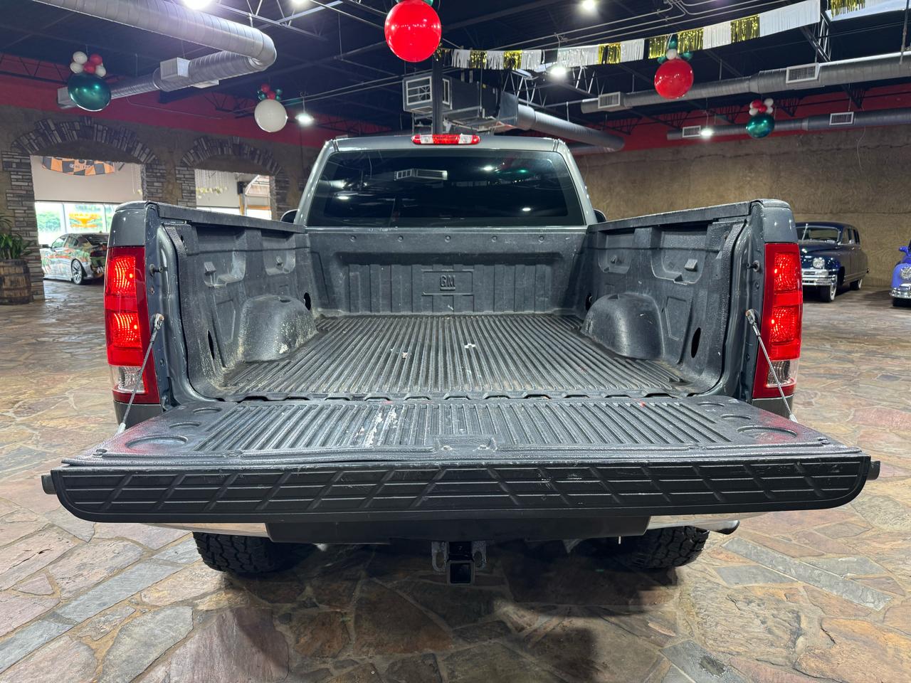 GMC Sierra 1500 2WD Reg Cab 119.0" Work Truck 2011
