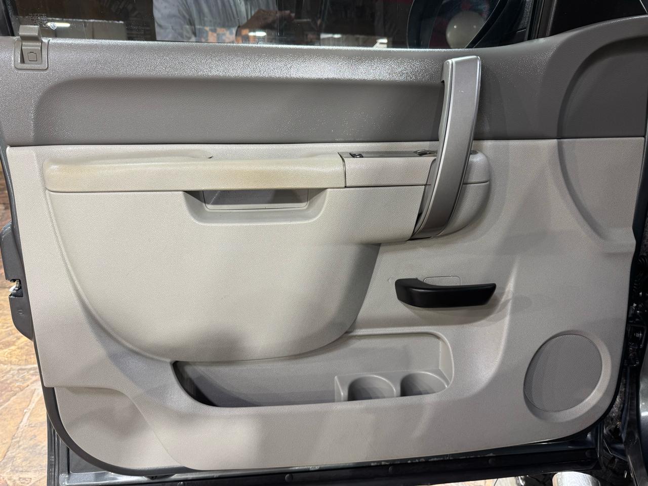 GMC Sierra 1500 2WD Reg Cab 119.0" Work Truck 2011