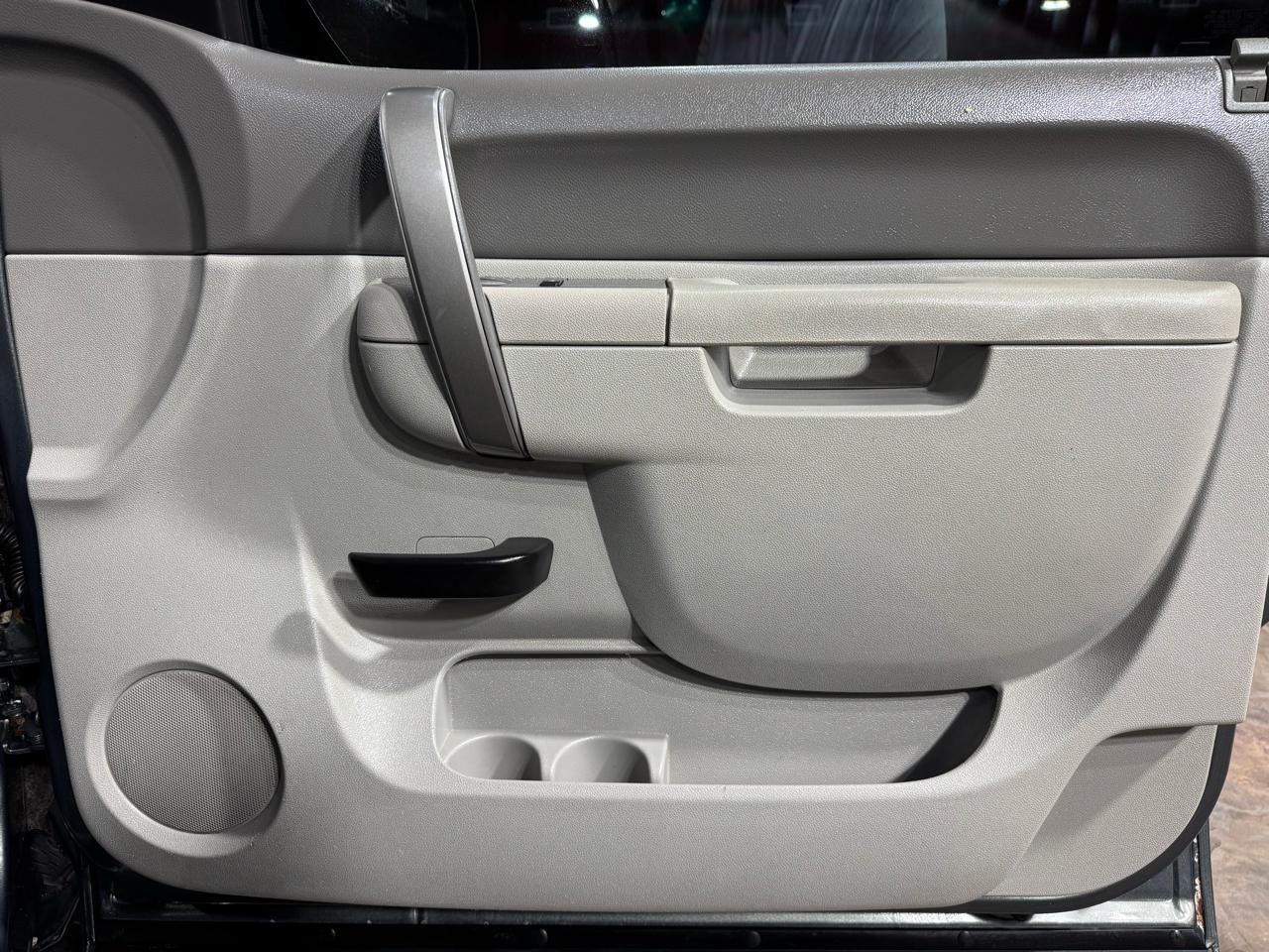 GMC Sierra 1500 2WD Reg Cab 119.0" Work Truck 2011