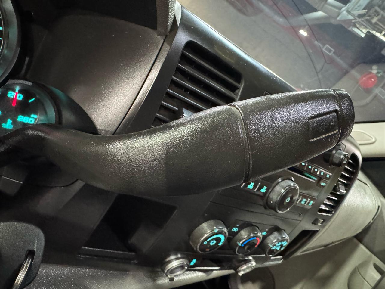 GMC Sierra 1500 2WD Reg Cab 119.0" Work Truck 2011