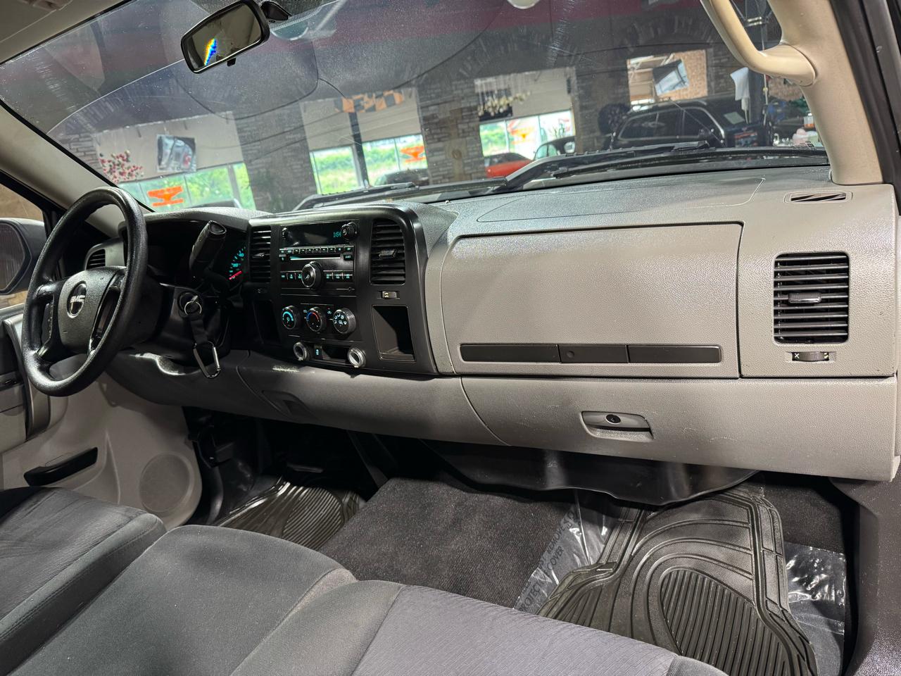 GMC Sierra 1500 2WD Reg Cab 119.0" Work Truck 2011