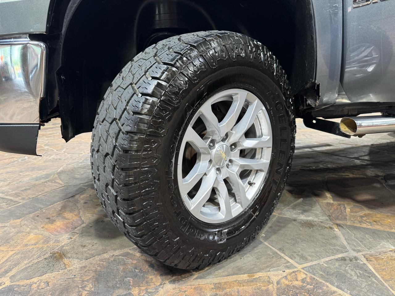 GMC Sierra 1500 2WD Reg Cab 119.0" Work Truck 2011