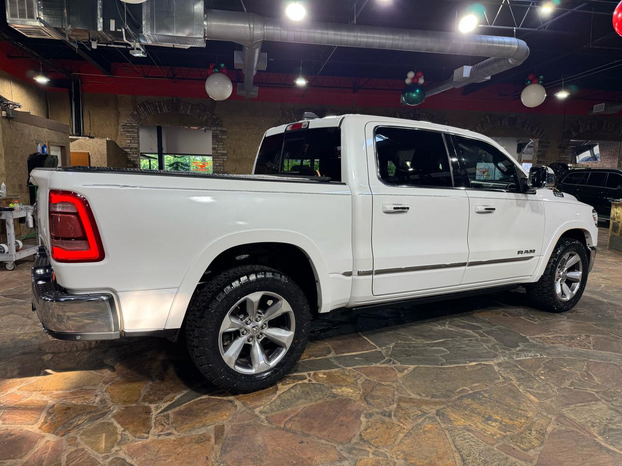 RAM 1500 Limited 4x4 Crew Cab 5'7" Box 2019