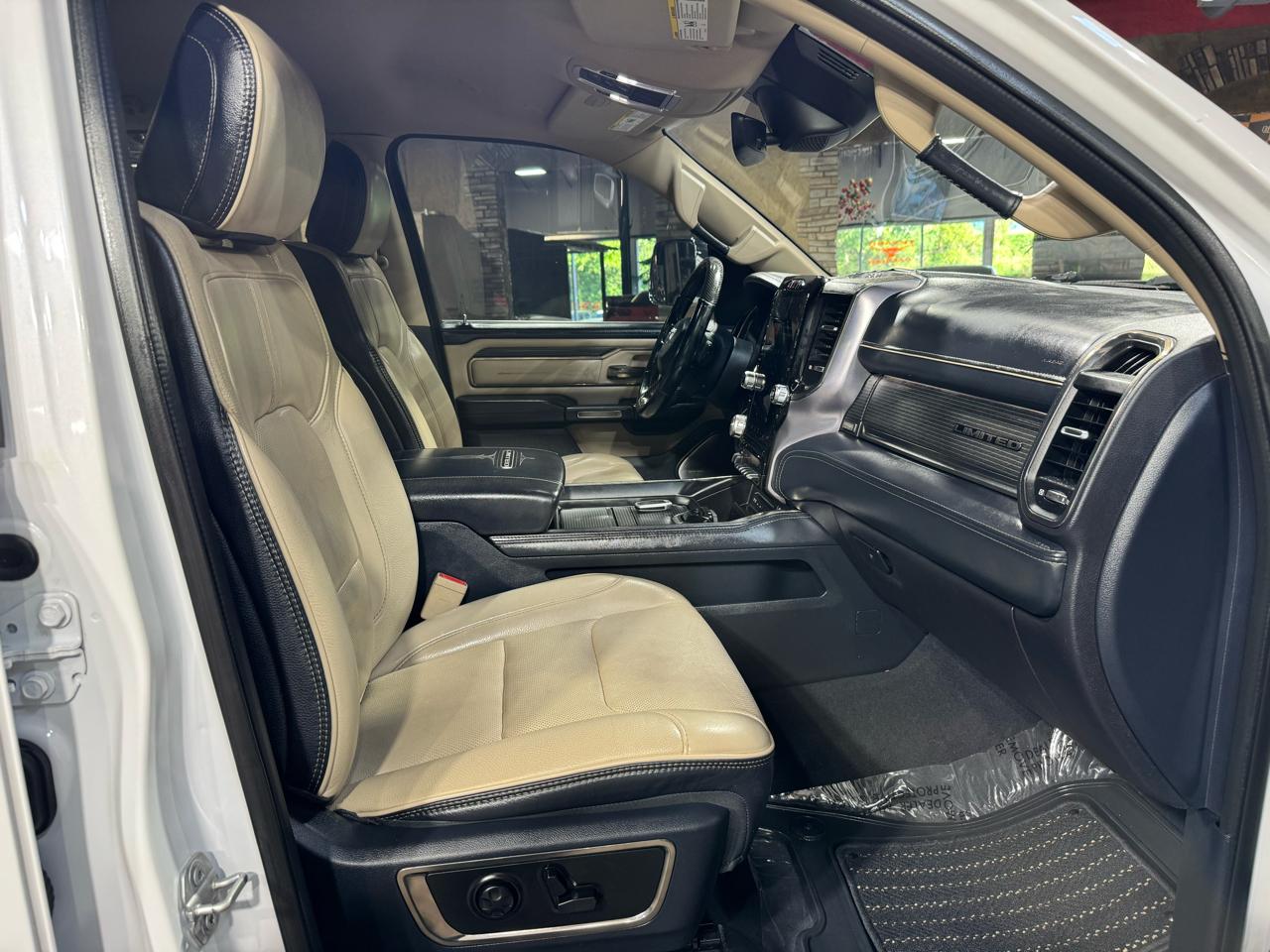 RAM 1500 Limited 4x4 Crew Cab 5'7" Box 2019