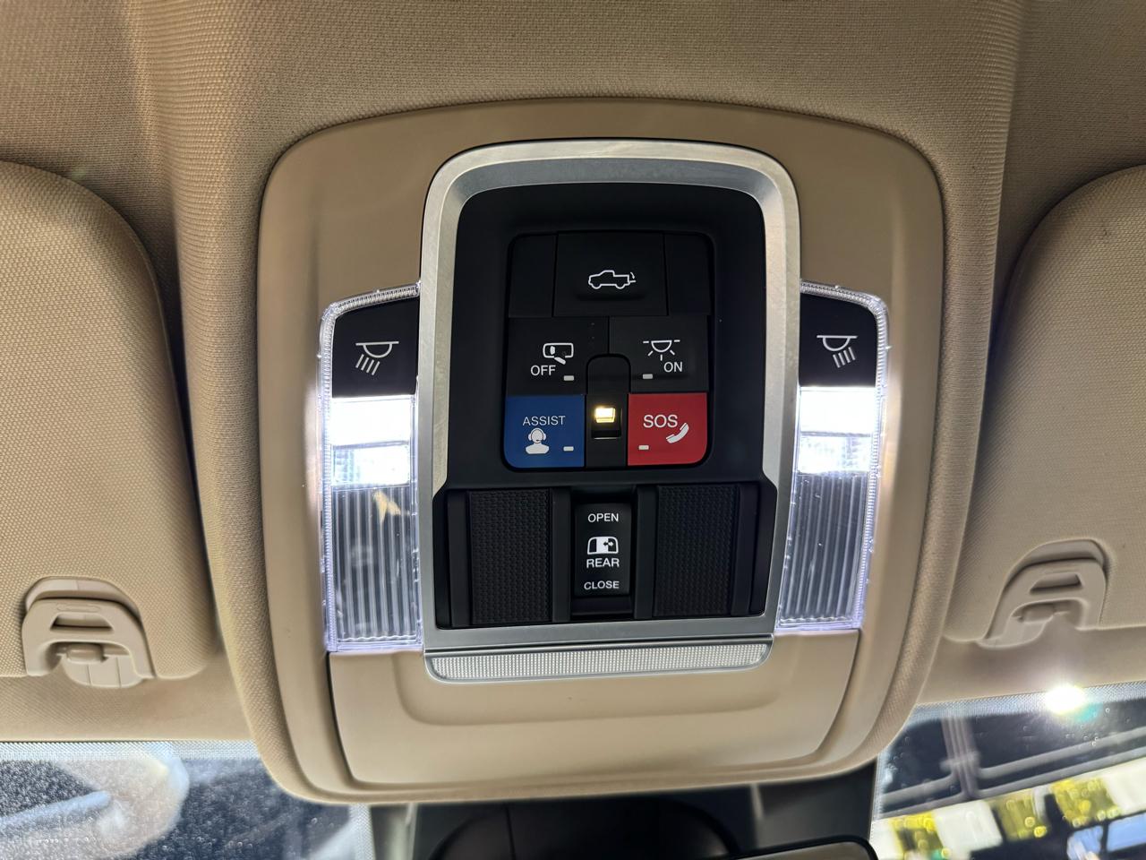 RAM 1500 Limited 4x4 Crew Cab 5'7" Box 2019