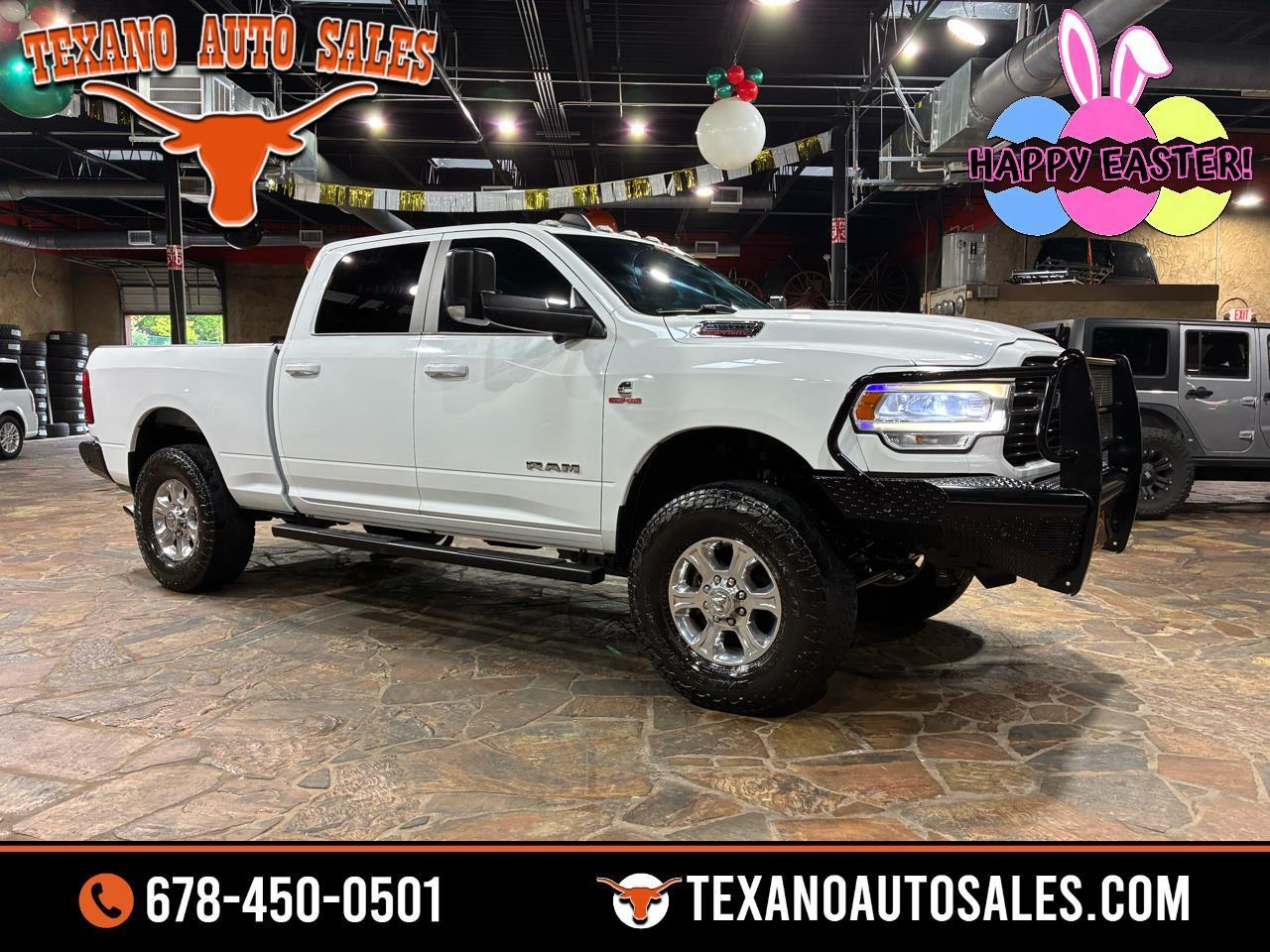 RAM 2500 Big Horn 4x4 Crew Cab 6'4" Box 2020