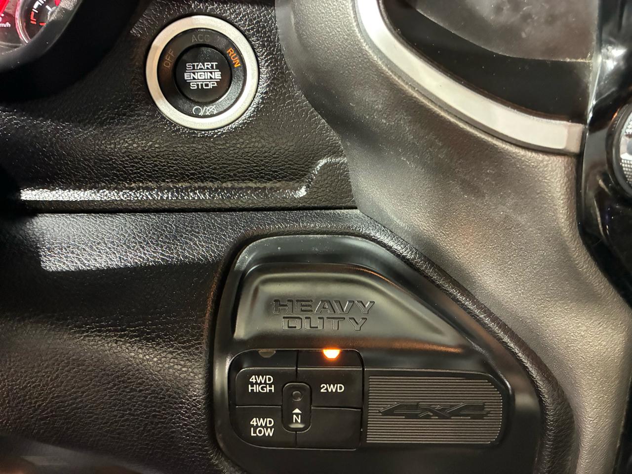 RAM 2500 Big Horn 4x4 Crew Cab 6'4" Box 2020