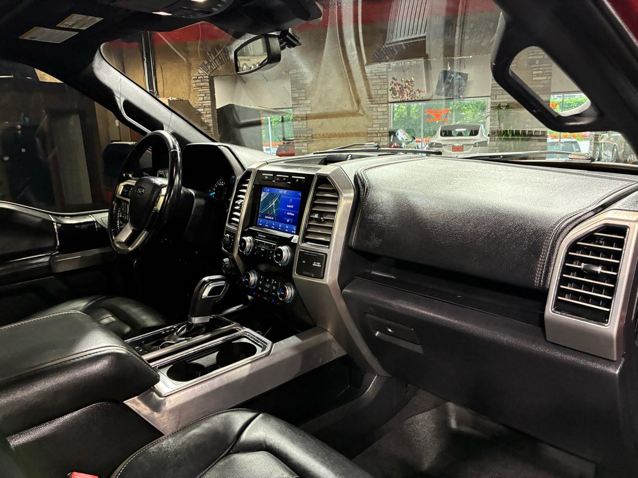 Ford F-150 Platinum SuperCrew 4WD 2019