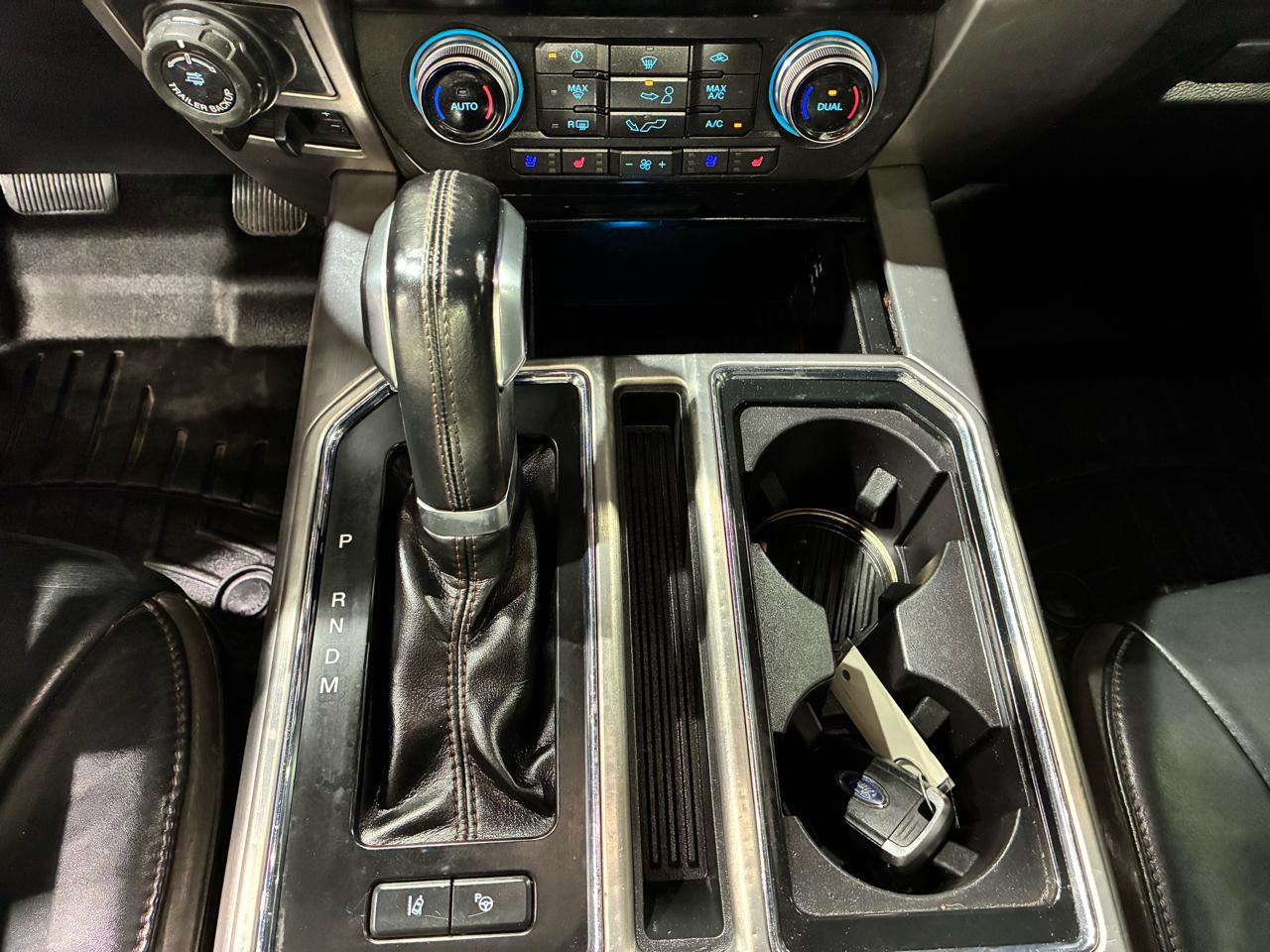 Ford F-150 Platinum SuperCrew 4WD 2019