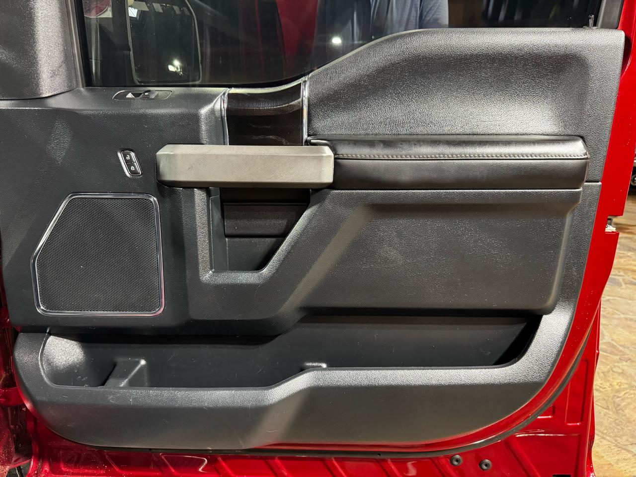Ford F-150 Platinum SuperCrew 4WD 2019