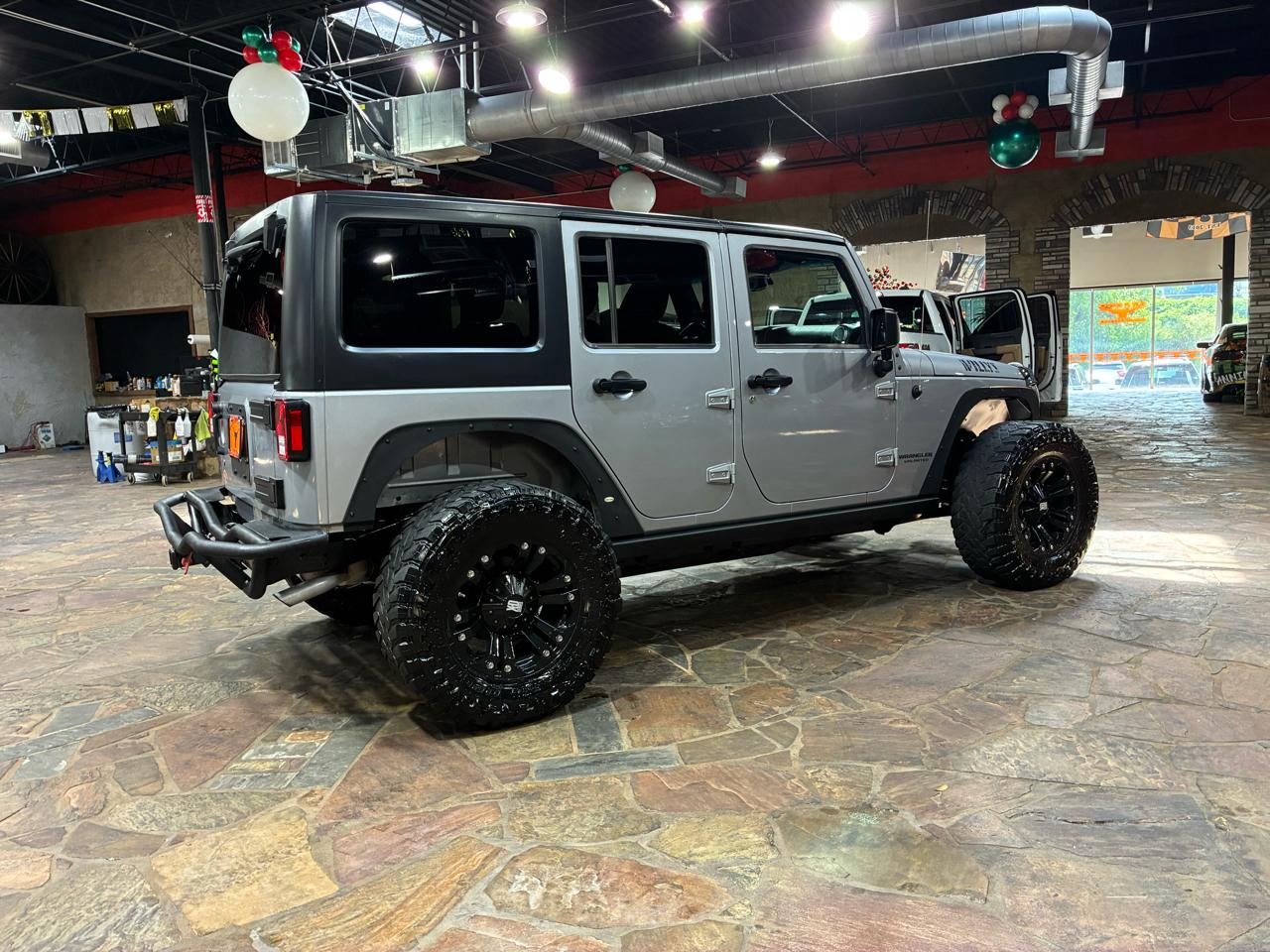 Jeep Wrangler Unlimited 4WD 4dr Willys Wheeler 2015