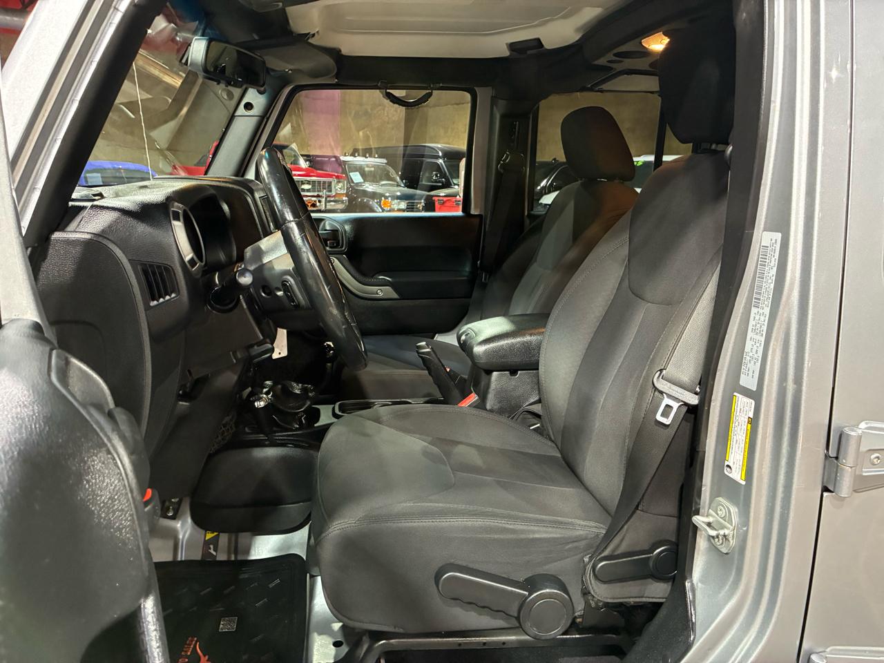 Jeep Wrangler Unlimited 4WD 4dr Willys Wheeler 2015