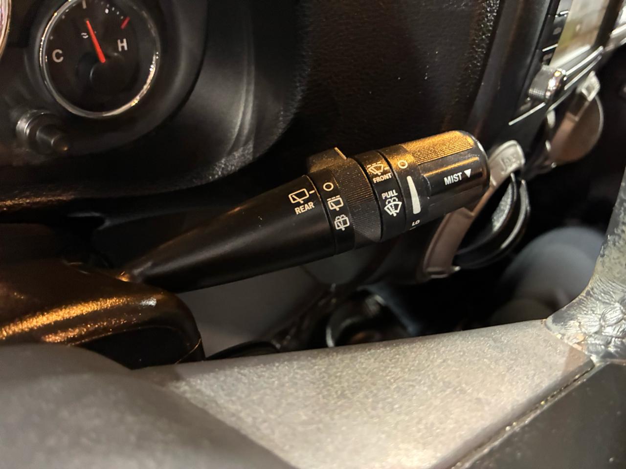 Jeep Wrangler Unlimited 4WD 4dr Willys Wheeler 2015