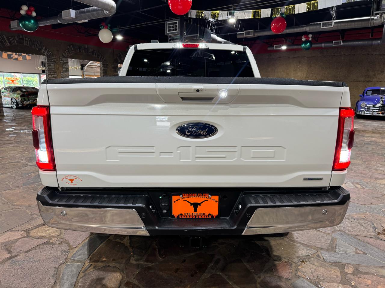 Ford F-150 4WD SuperCrew 157" Lariat w/HD Payload Pkg 2021