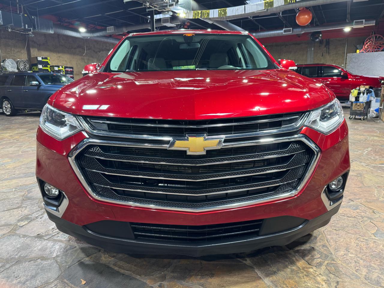 Chevrolet Traverse FWD 4dr LT Cloth w/1LT 2020