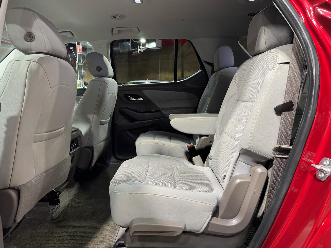 Chevrolet Traverse FWD 4dr LT Cloth w/1LT 2020