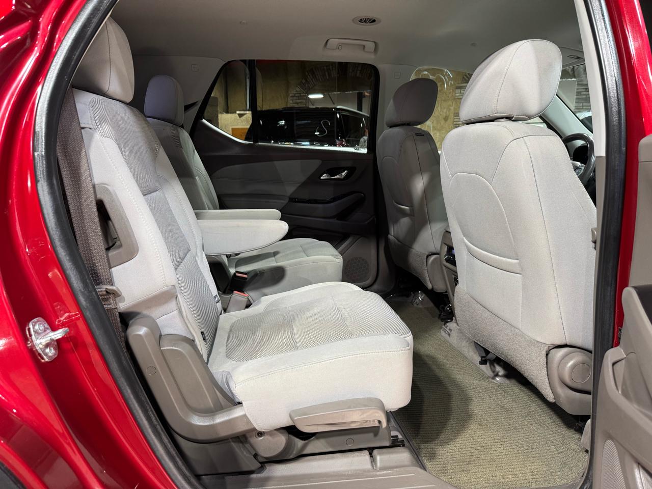 Chevrolet Traverse FWD 4dr LT Cloth w/1LT 2020