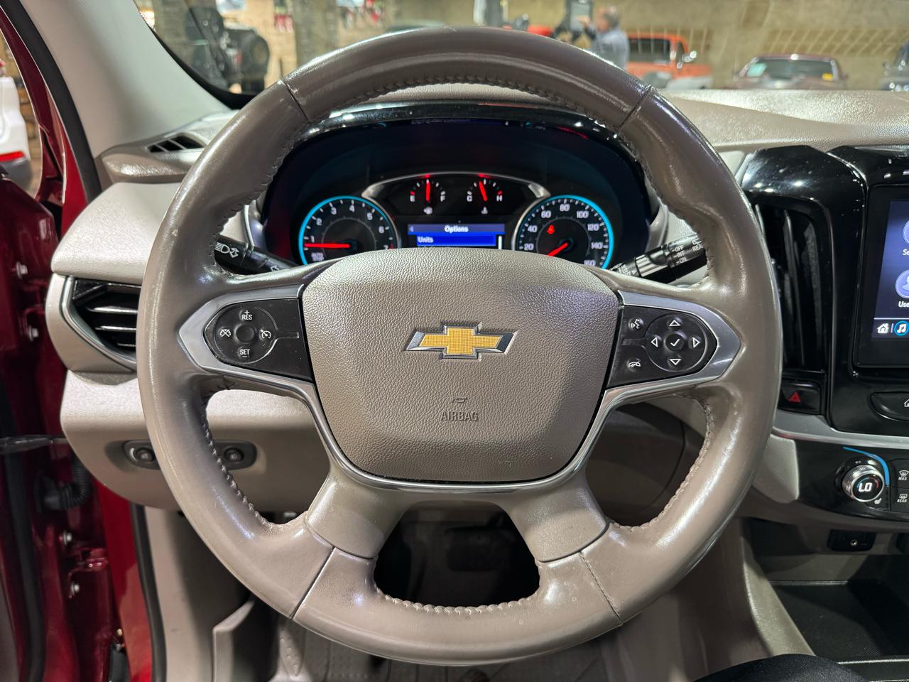 Chevrolet Traverse FWD 4dr LT Cloth w/1LT 2020