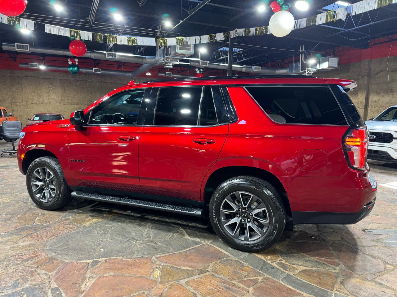 Chevrolet Tahoe 4WD 4dr Z71 2021