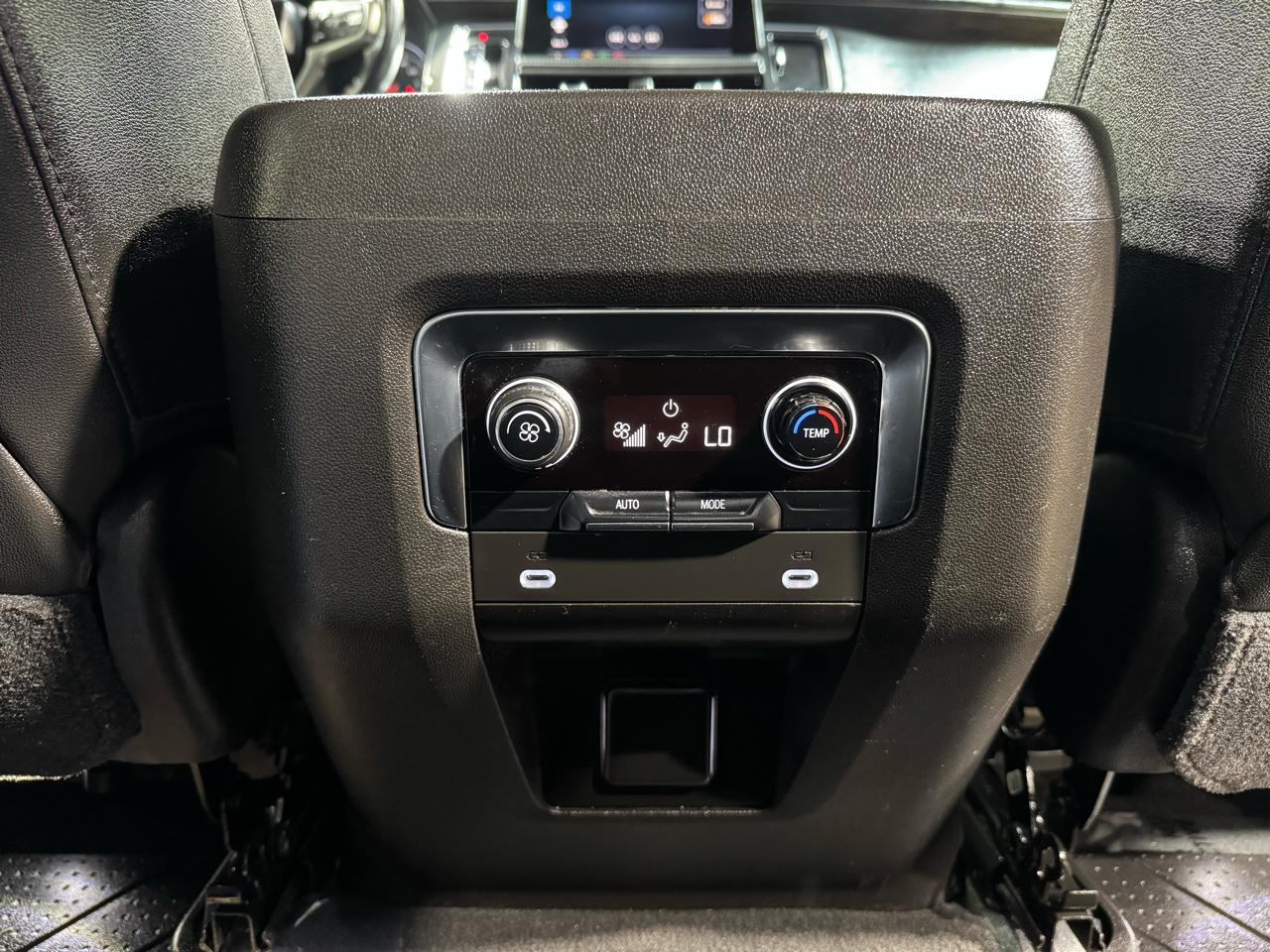 Chevrolet Tahoe 4WD 4dr Z71 2021