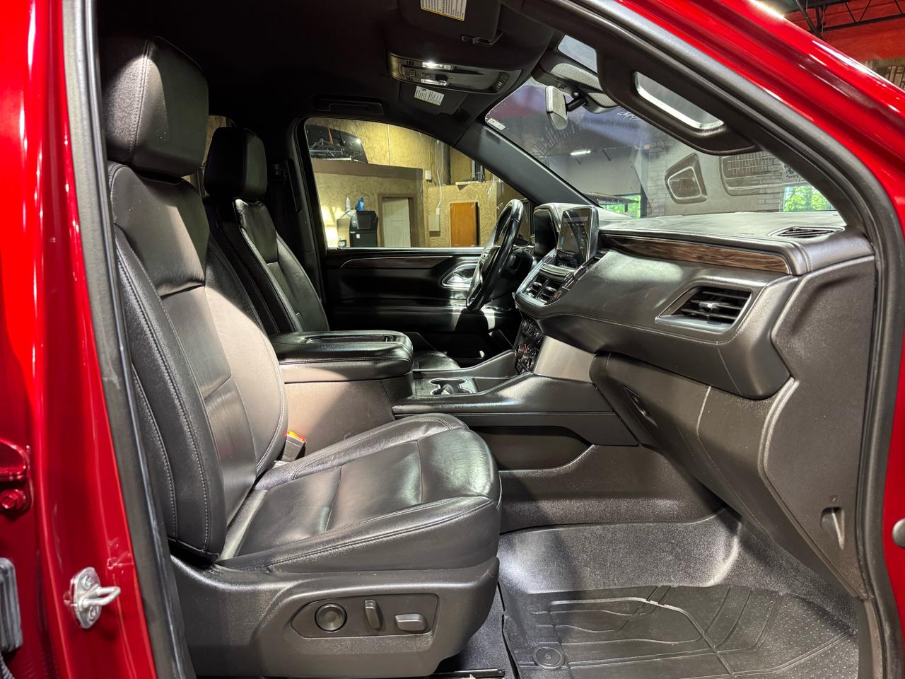 Chevrolet Tahoe 4WD 4dr Z71 2021