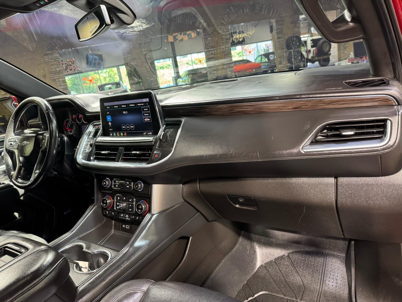 Chevrolet Tahoe 4WD 4dr Z71 2021