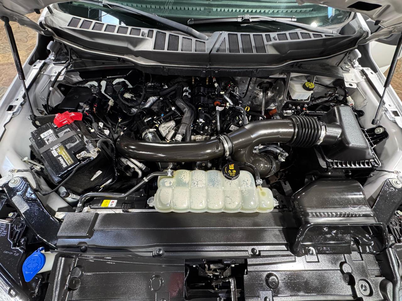 Ford F-150 STX 4WD SuperCrew 5.5' Box 2021