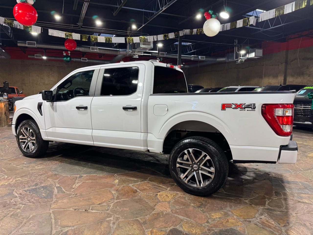 Ford F-150 STX 4WD SuperCrew 5.5' Box 2021