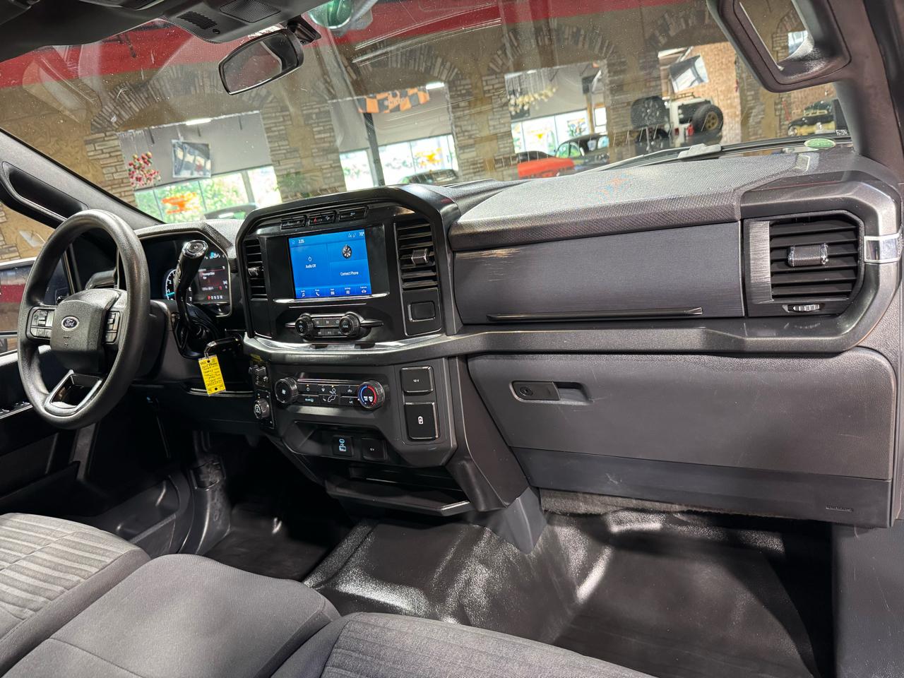 Ford F-150 STX 4WD SuperCrew 5.5' Box 2021