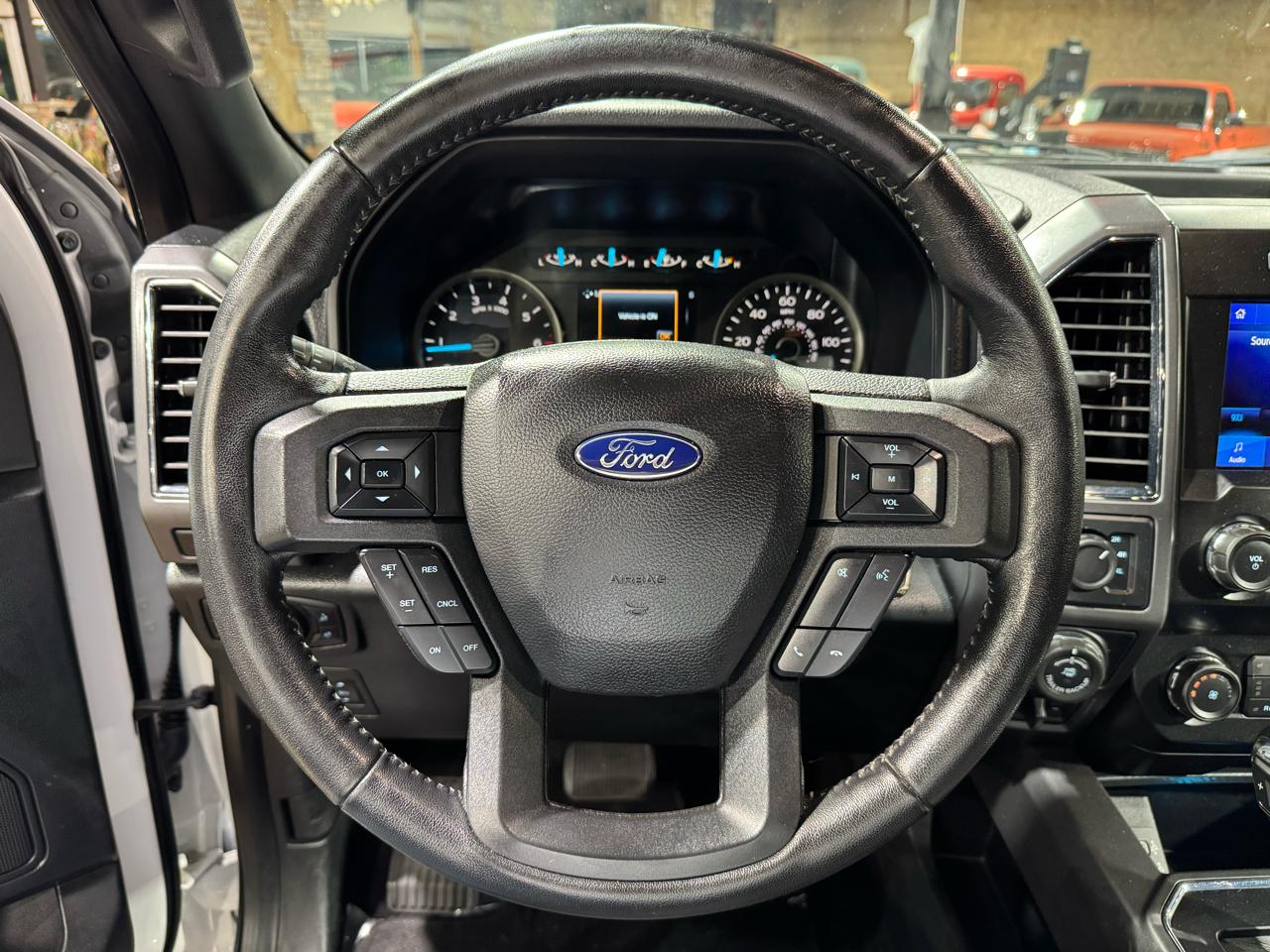Ford F-150 XLT 4WD SuperCrew 5.5' Box 2020