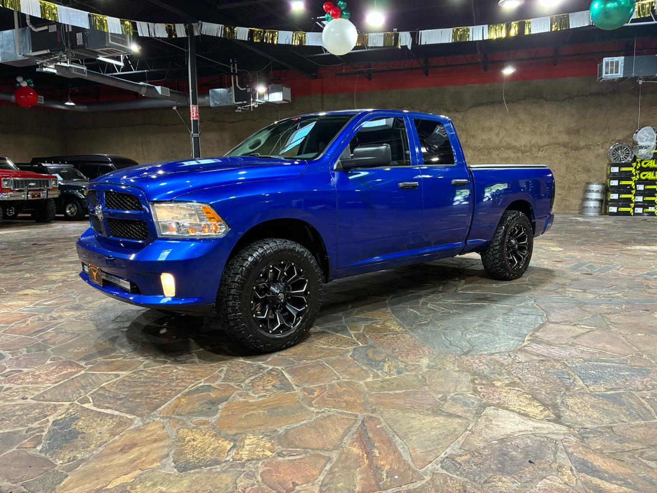 RAM 1500 Classic Express 4x2 Quad Cab 6'4" Box 2019