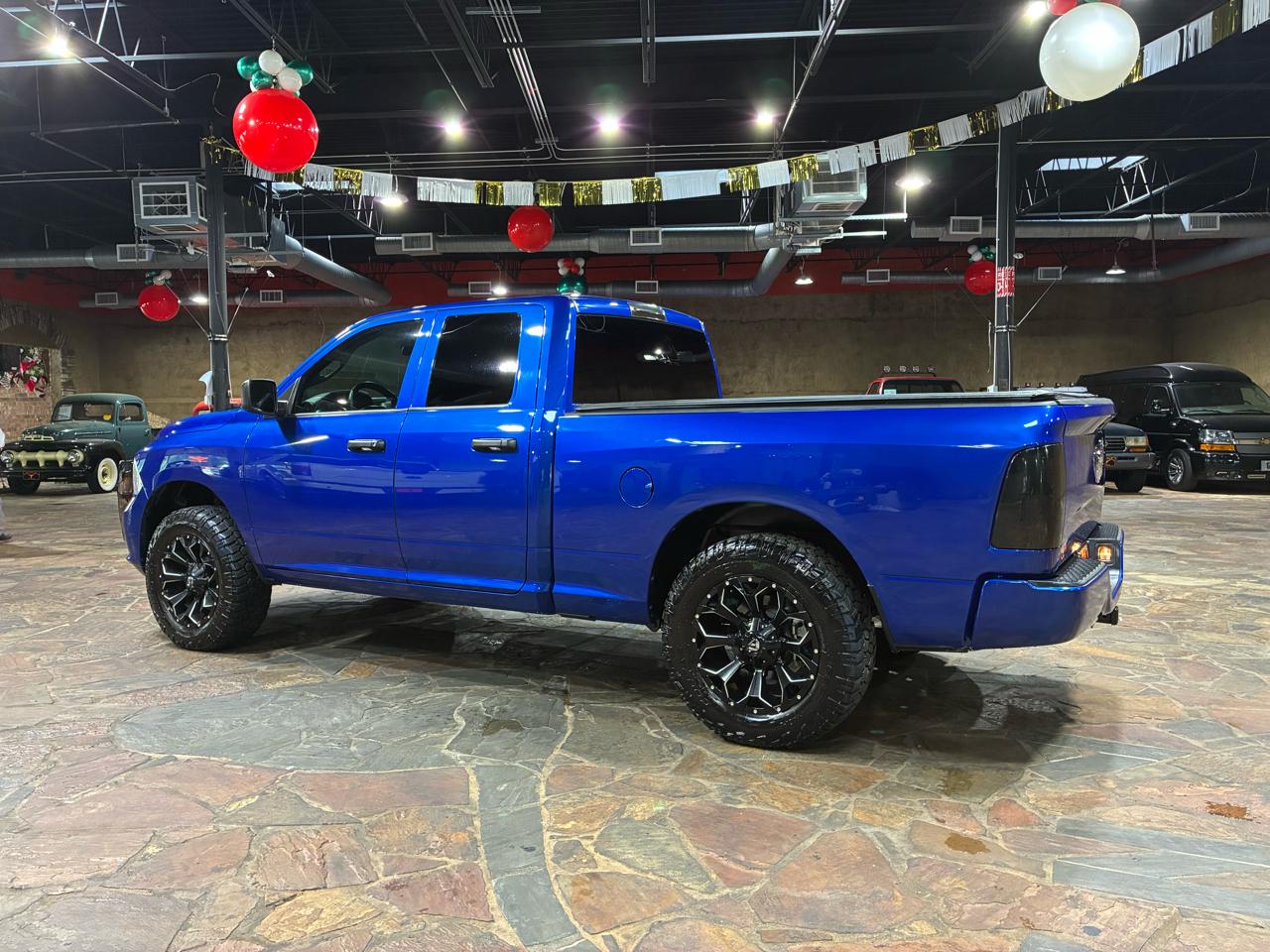 RAM 1500 Classic Express 4x2 Quad Cab 6'4" Box 2019