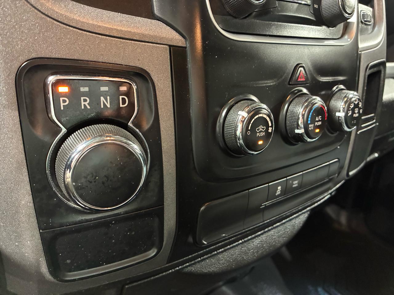 RAM 1500 Classic Express 4x2 Quad Cab 6'4" Box 2019