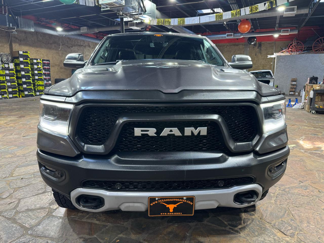 RAM 1500 Rebel 4x4 Crew Cab 5'7" Box 2019