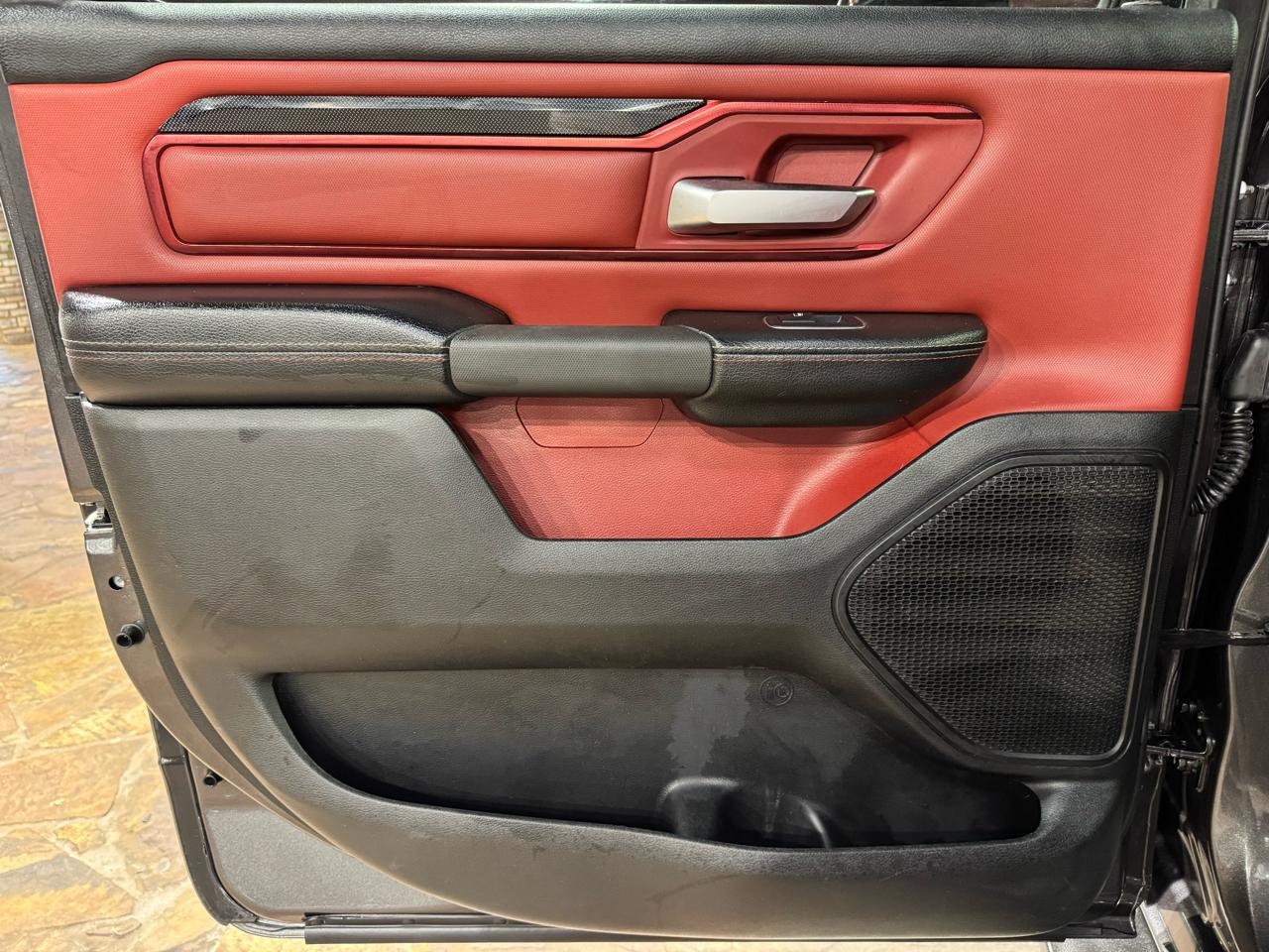 RAM 1500 Rebel 4x4 Crew Cab 5'7" Box 2019