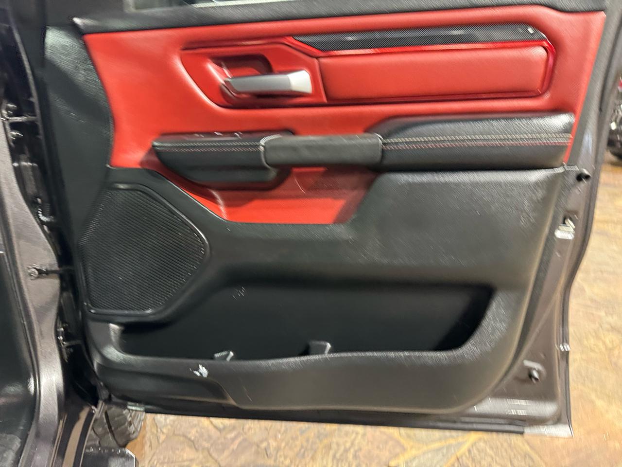 RAM 1500 Rebel 4x4 Crew Cab 5'7" Box 2019