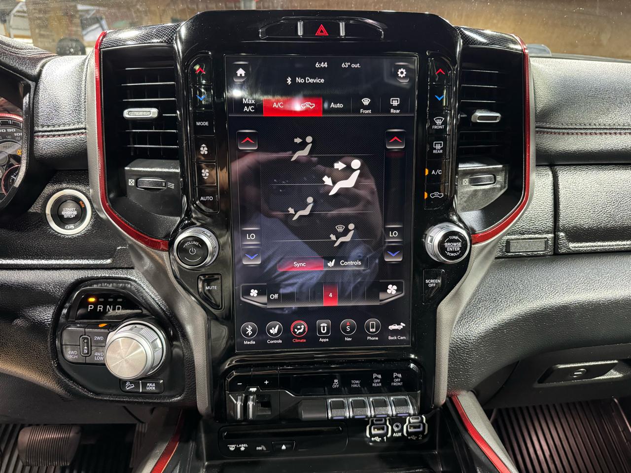 RAM 1500 Rebel 4x4 Crew Cab 5'7" Box 2019
