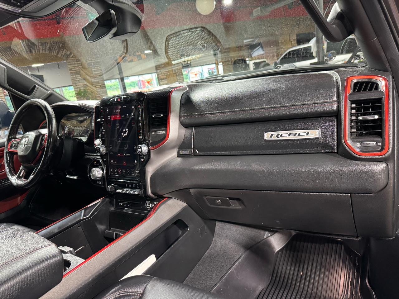 RAM 1500 Rebel 4x4 Crew Cab 5'7" Box 2019